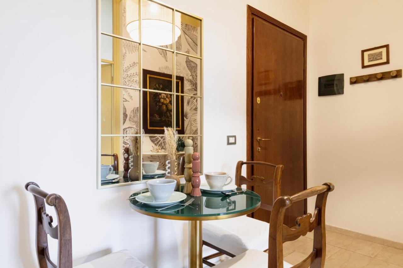 Easylife - Dimora Di Classe In Zona Conciliazione Mailand Exterior foto