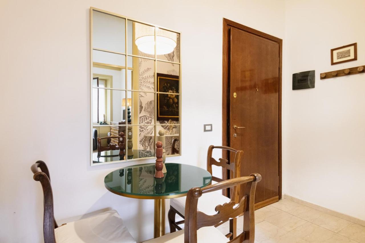 Easylife - Dimora Di Classe In Zona Conciliazione Mailand Exterior foto